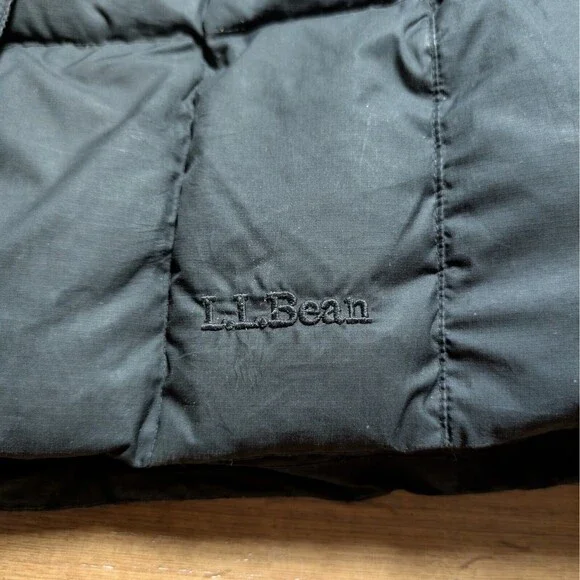 LL Bean Mountain Classic Down Parka Hooded Jacket Women M Downtek Pertex Puffer